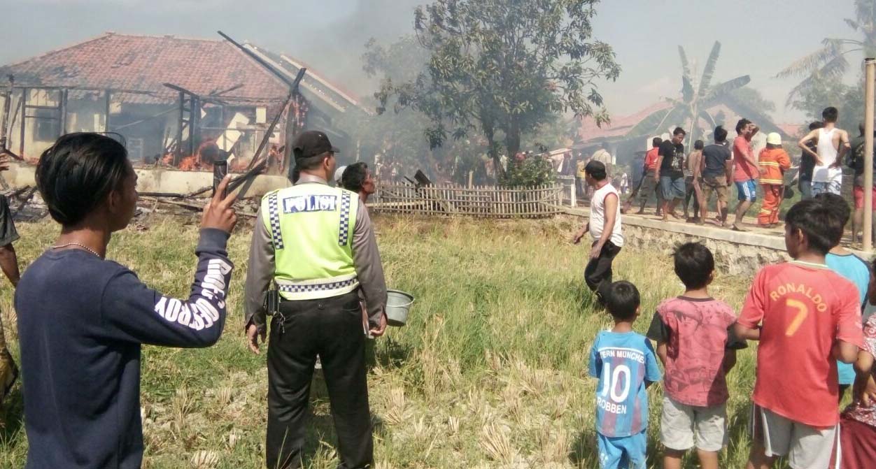 2 Rumah Warga Terbakar, Kerugian Rp150 Juta