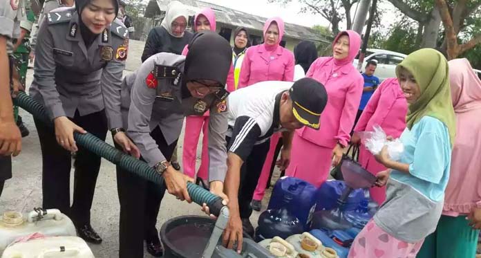 Soal Krisis Air Bersih di Ujungsemi, Bupati Cirebon Ogah Komentar