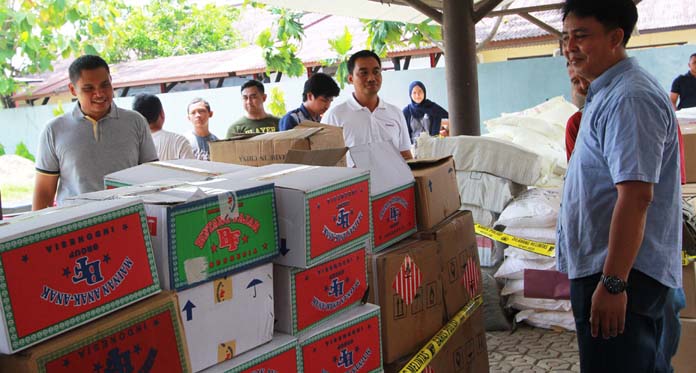 Antisipasi Tahun Baru, Polisi Indramayu Sita 4,8 Ton Bahan Baku dan 4 Juta Petasan Siap Edar