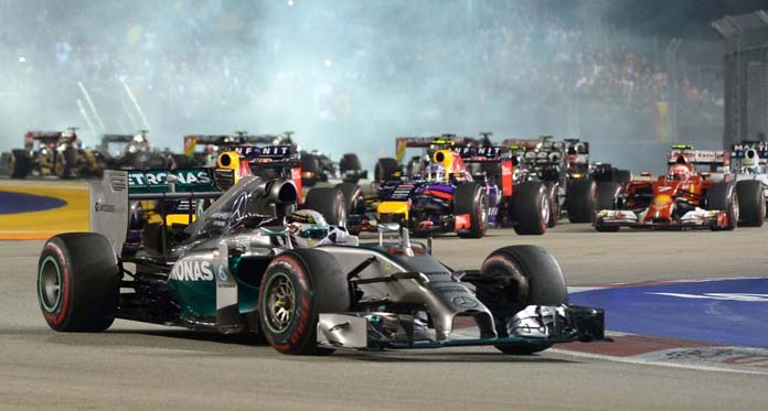 Bakal Jadi Duel Terbesar, Hamilton-Vettel Start Baris Terdepan