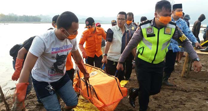 Pemancing Tewas Diduga Tenggelam di Waduk Darma