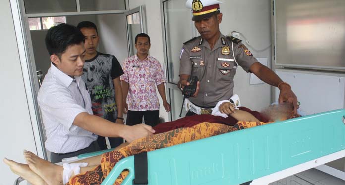 Duh, Pengantin Baru Asal Cirebon Tewas Tabrakan di Kuningan