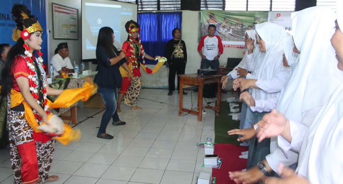 Minat Pelajar Lestarikan Tari Topeng Tinggi