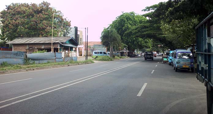 Sopir Angkot Belum Angkut Penumpang, Ancam Mogok Lebih Lama