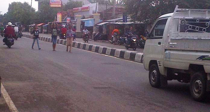 Warga Minta Polisi Tindak Tegas Aksi Ngompreng di Jalan