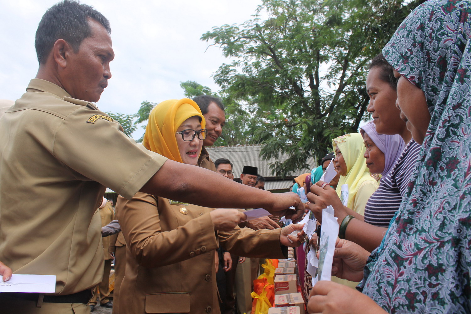 Bupati Anna Imbau Warga Waspada Bencana