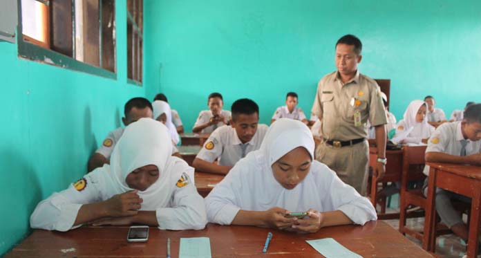 Keren, SMKN 1 Patrol Gelar UAS Berbasis Android