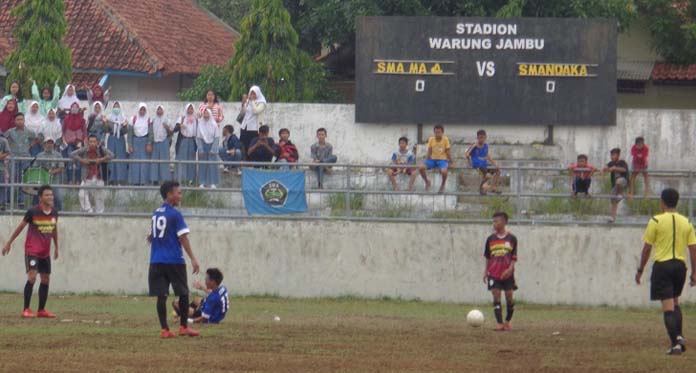 Turnamen Sepak Bola Liga Pelajar Masuk Fase Semifinal