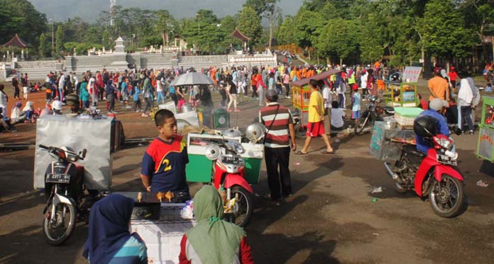 OSG Linggarjati Dipadati Warga saat Akhir Pekan, Fasilitas Tak Bertambah