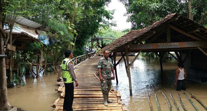 Sungai Cimanuk Meluap, Desa Tulungagung Siaga Satu