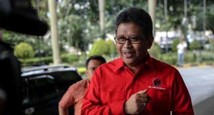 KPK Tahan Setnov, PDIP Bermanuver Rebut Kursi Pimpinan DPR