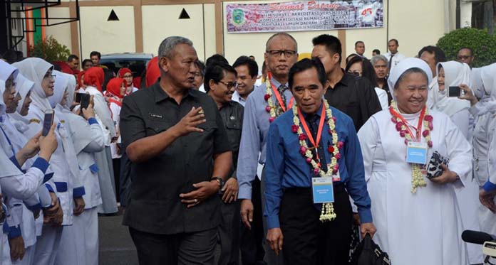 Tingkatkan Mutu Pelayanan, RSUD ’45 Dinilai Komisi Akreditasi Rumah Sakit