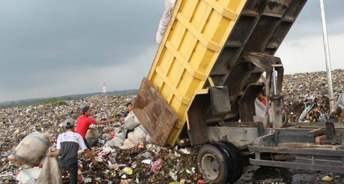 Off Road di TPA, Penyebab Telat Angkut Sampah