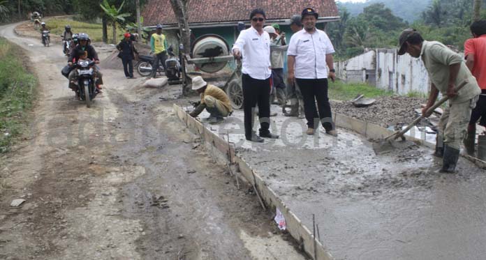 Kepala Desa Dukung Pelebaran Jalan Cipasung-Subang