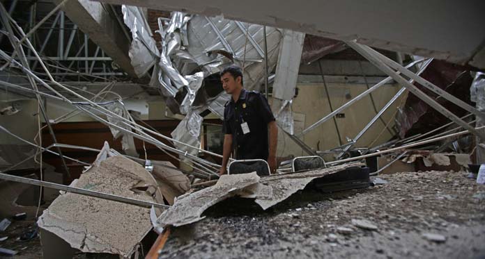 Melihat dari Dekat Dampak Musibah Gempa di Tasikmalaya