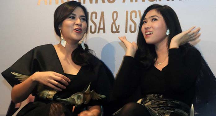 Selamat! Raisa dan Isyana Raih Penghargaan di MAMA 2017