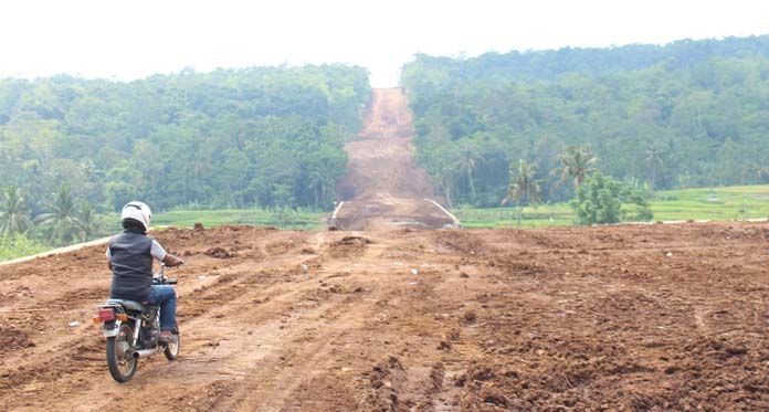 Butuh Rp200 Miliar, Pembangunan Jalan Lingkar Timur Kuningan Diambil Alih Pusat