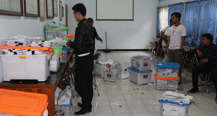 Calon Bupati Majalengka Jalur Independen Berguguran