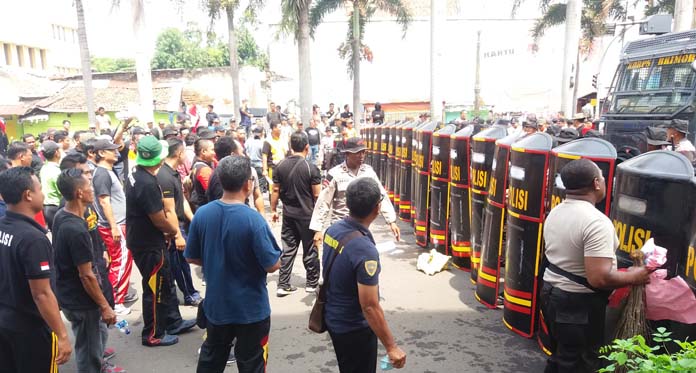 Polres Cirebon Kota Simulasi Pengamanan Pilkada