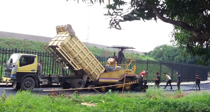 Pekerjaan Renovasi Stadion Bima Disarankan 24 Jam