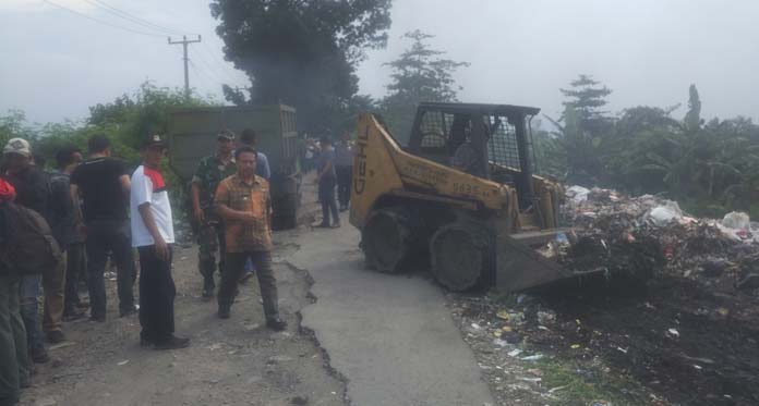 Dikawal Aparat TNI, Limbah Medis B3 Panguragan Dibuang ke Tempat Khsuus