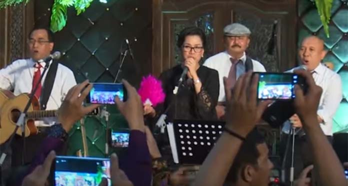 Video Para Menteri Ngeband Bikin Heboh Tamu Undangan, Sri Mulyani Jadi Vokalis