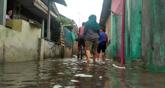 Samadikun Kebanjiran, Warga Minta Perbaikan Drainase