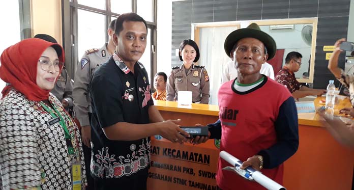 Permudah Wajib Pajak Kendaraan Bermotor, Samsat Buka Layanan di Kecamatan