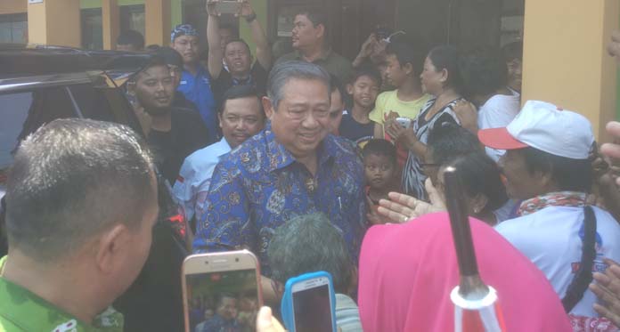 Mampir ke Cirebon, SBY Pompa Semangat Kader Demokrat Hadapi Pilkada Jabar