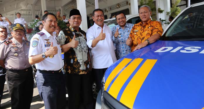 Cetak Quattrick WTN, Kota Cirebon Dapat Mobil Disabilitas