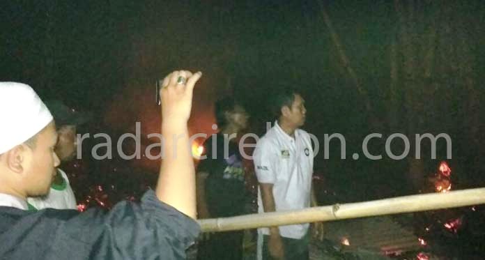 Kandang Terbakar, 3.000 Ayam Hangus Terpanggang