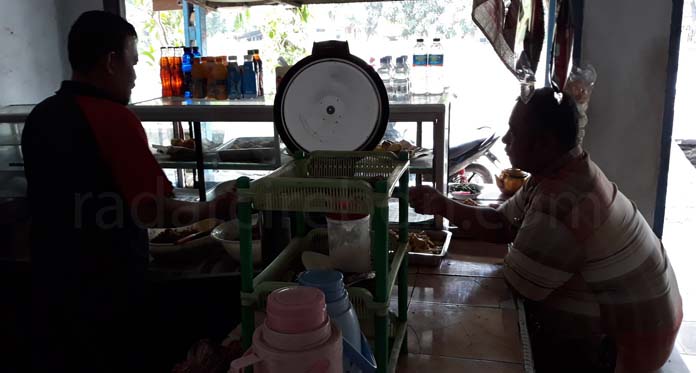 Waduh, Harga Beras Mahal, Pedagang Nasi Menjerit