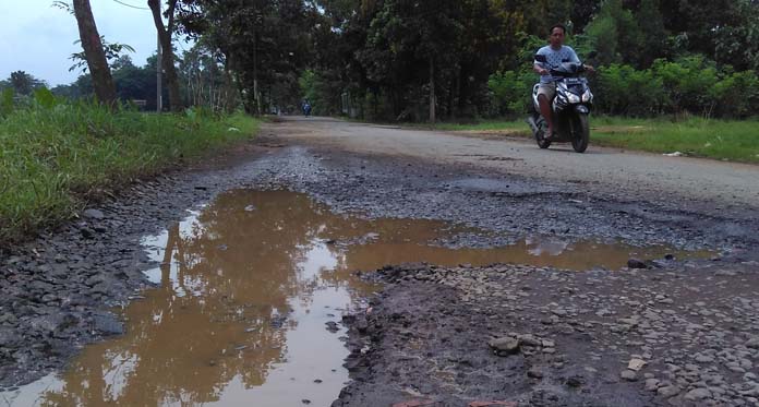 BMCK Janji Perbaikan Jalan Leuwimunding-Palasah Tahun Ini