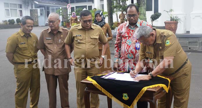 Diskominfo Bangun Jaringan Ducting Bersama PT Jabar Telematika