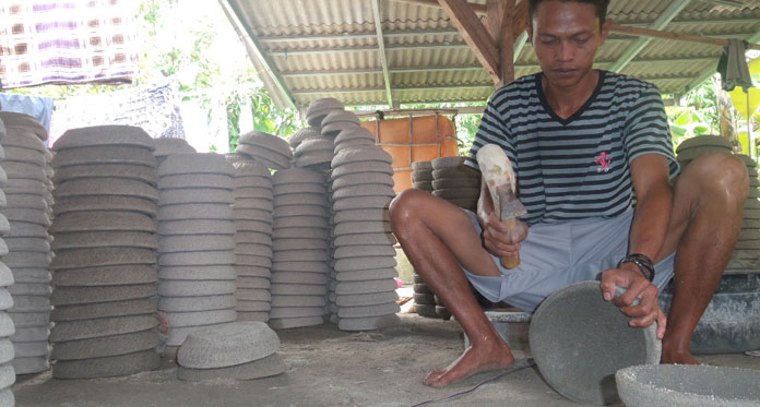 Kampung Cobek Perbaiki Ekonomi Warga