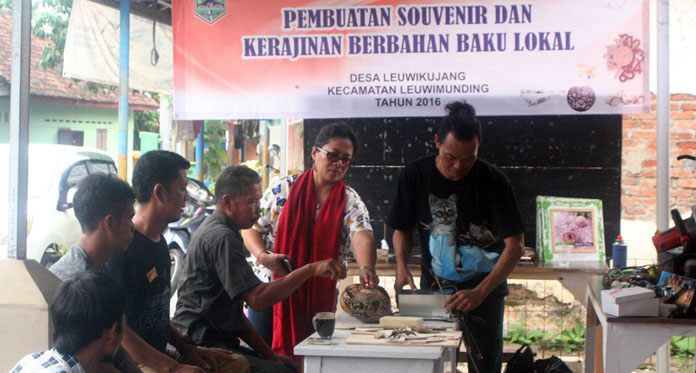 Leuwikujang Desa Percontohan di Leuwimunding