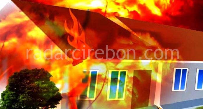 Korsleting Listrik, Rumah Warga Perum Korpri Terbakar