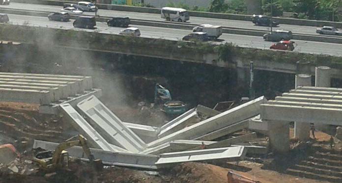 Girder Tol Depok-Antasari Roboh, Tak Ada Korban Jiwa