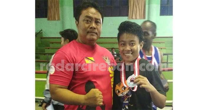 Petinju Indramayu Sapu Bersih Duel Meet 2018