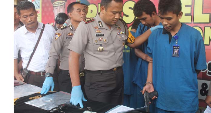 Kawanan Perampok Ngaku Polisi, Incar Pengendara Motor