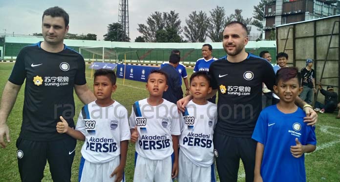 Pelatih Inter Milan Academy Berikan Coaching Clinic SSB Mandala Majalengka