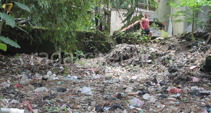 Sampah di Cibasale Mengeras, Pemkab Belum Bergerak