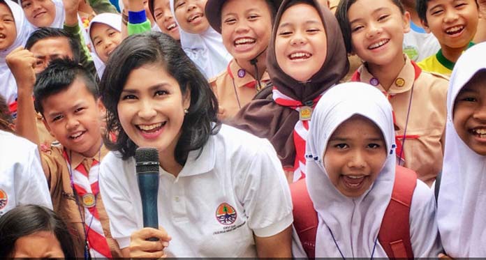 Valerina Daniel Berdayakan Sekolah Komunitas