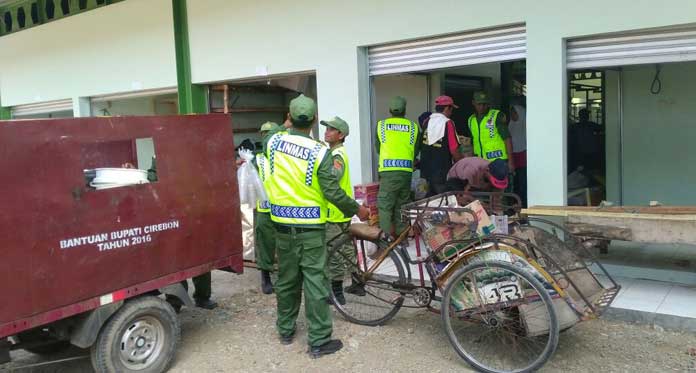 Melihat Detik-detik Pembukaan Pasar Desa Gebang Ilir