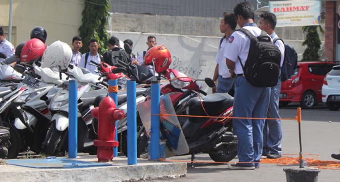 Sekolah Harus Tegas, Larang Siswa Bawa Motor