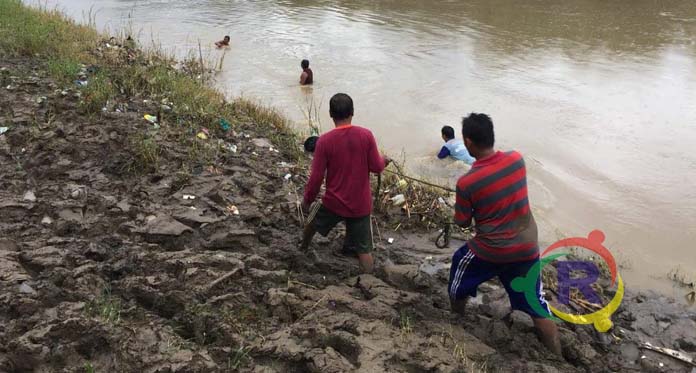 Nahas, Mandi di Sungai Cimanuk, Bocah 7 Tahun Hilang Terseret Arus