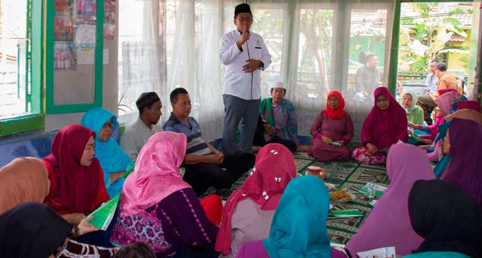 Toto: Masa Depan Anak-anak Kuningan Harus Terjamin