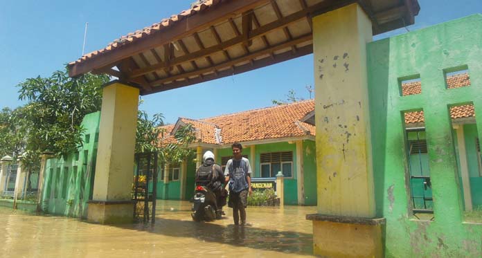 Sekolah Terendam Banjir Lagi, Siswa Terpaksa Libur