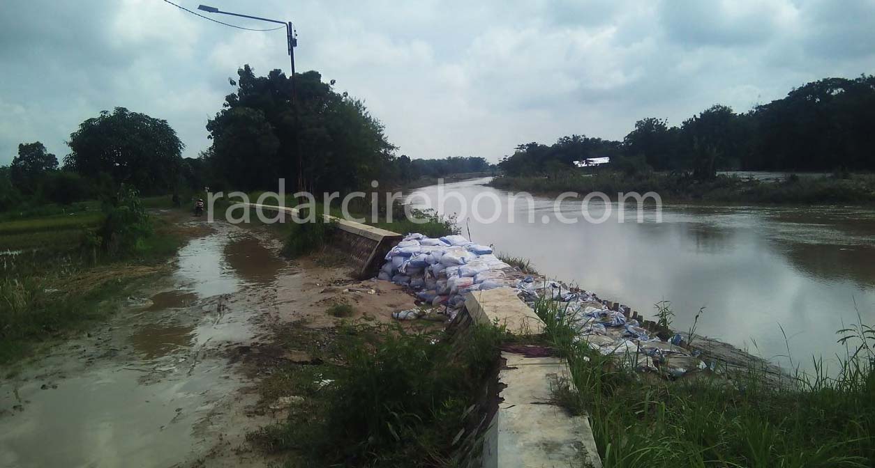 Baru Penanganan Darurat, Tanggul Jebol Lagi Akibat Luapan Sungai Cisanggarung