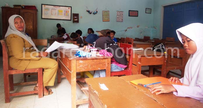 Masih Darurat, UTS Seadanya, Tiga Sekolah Harus Numpang keTetangga